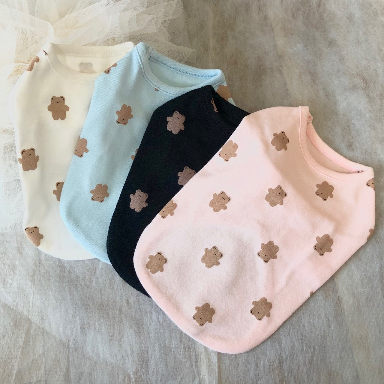 【ドッグウェア】Chic bear tee【犬の服】 パステル くま ベア スウェット ティシャツ 優しいカラー Tシャツ・カットソー