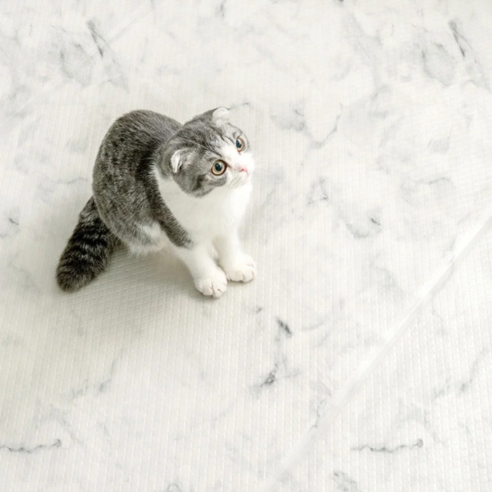 [140*660cm]【猫ちゃん用マット】引っかきに強いペット専用防水クッションマット　折りたたみタイプ［厚み7mm］　dfang　ディパン　パテラ予防　100%防水　衛生的　安全　猫専用　プレミアムマット　猫　ペット用品　猫用品　クッション　マット　カーペット